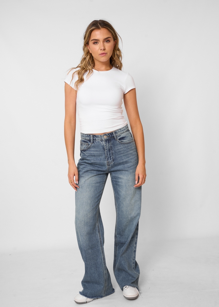 Straight leg vintage jeans