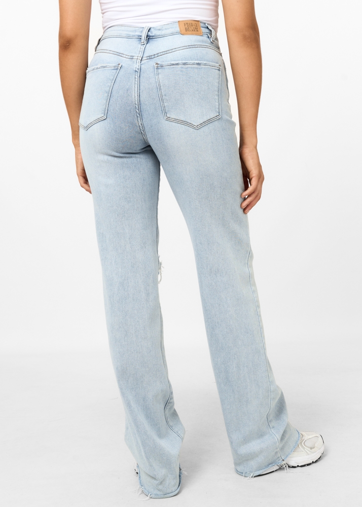 Straight leg destroyed stretch jeans