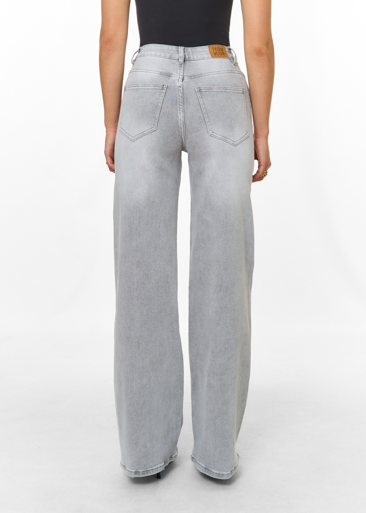 Wide leg stretch jeans