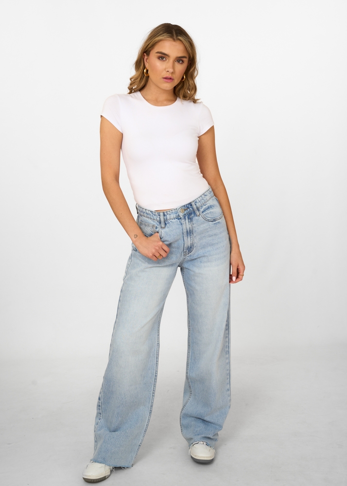 Straight leg vintage jeans