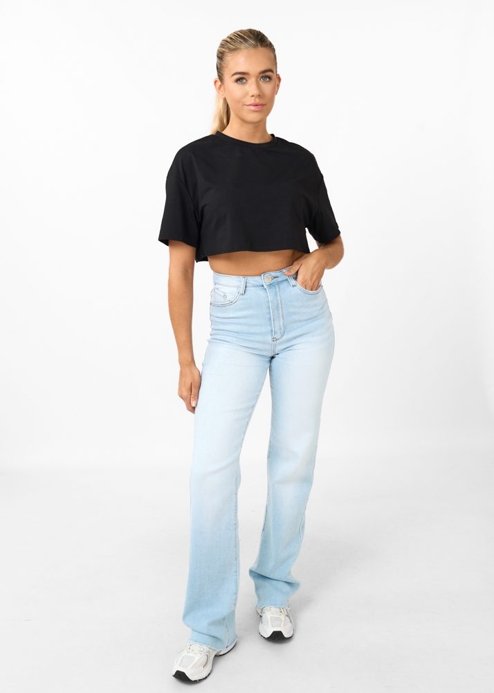 Straight leg stretch jeans