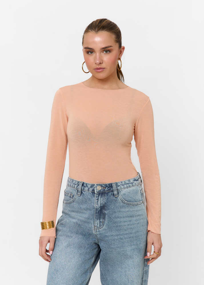Lucy top