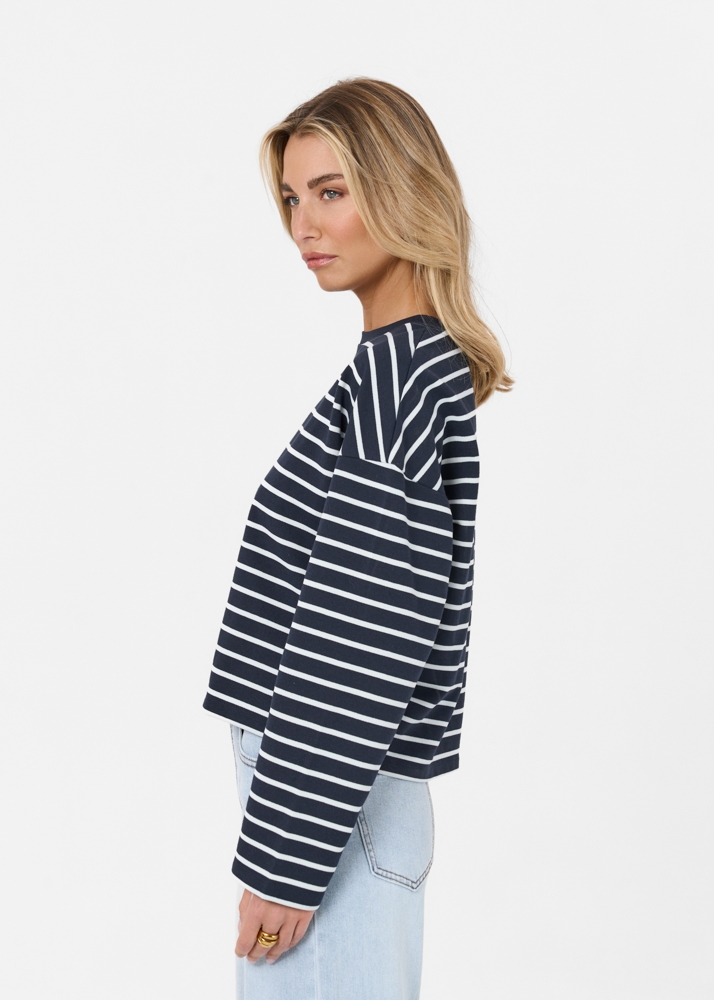 Friday Denim longsleeve tee