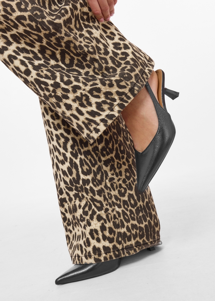 Sara slingback