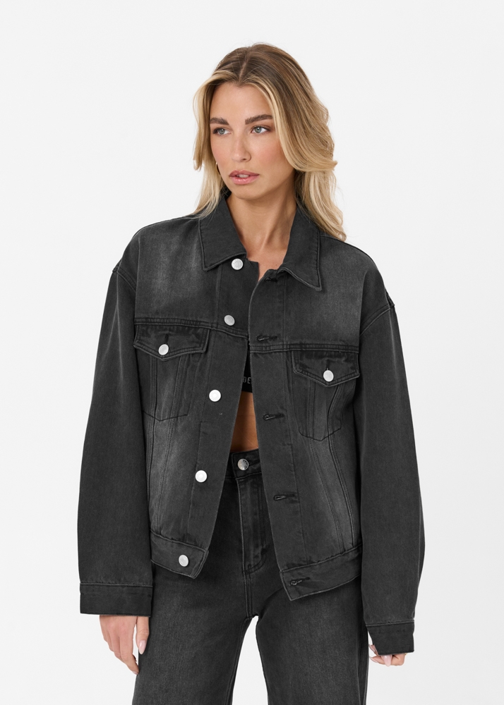 Boxy denim jacket