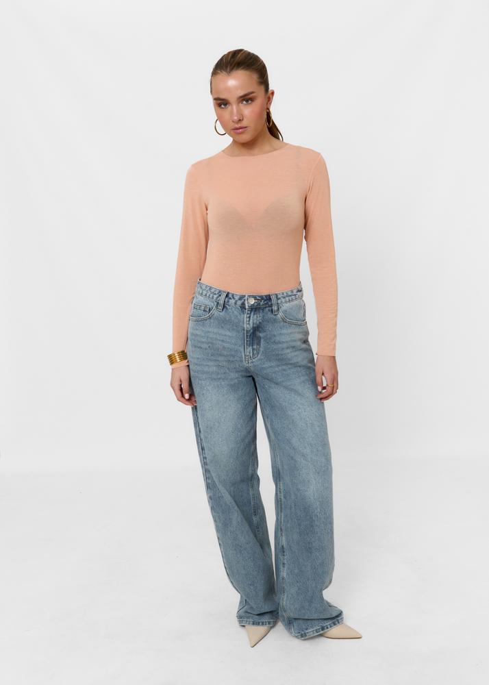 Lucy top