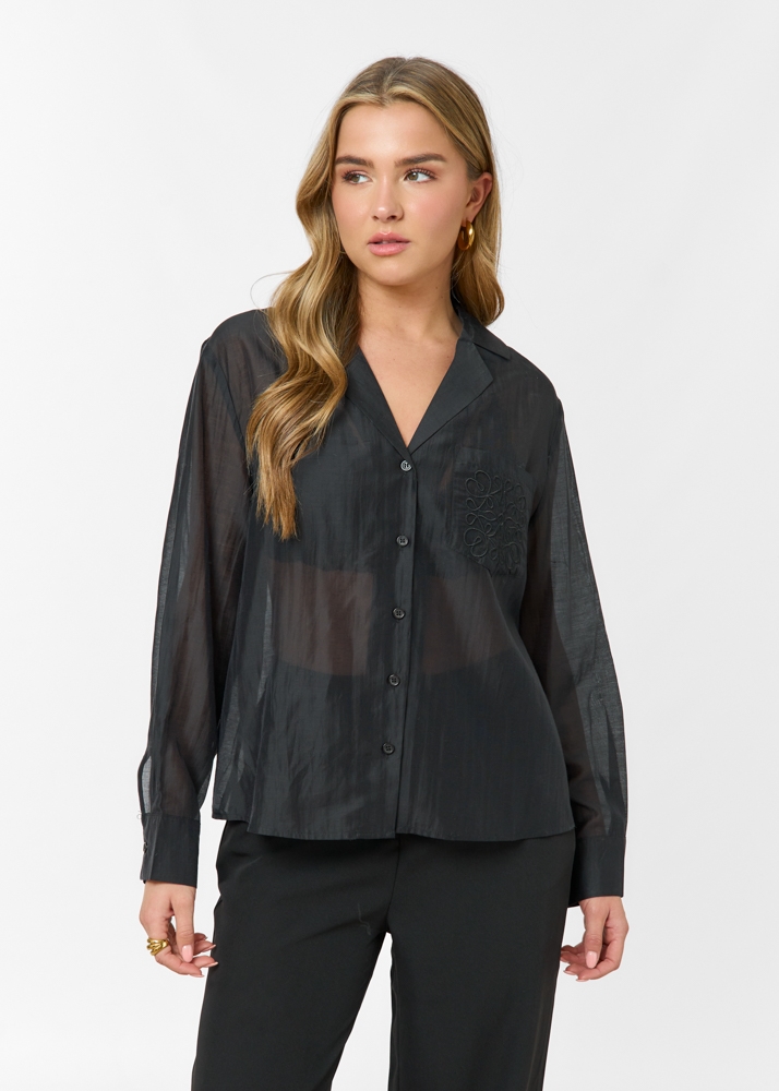 Nikki blouse