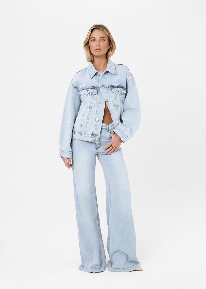 Boxy denim jacket