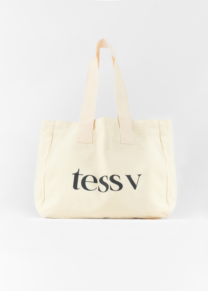 Tess V tote bag
