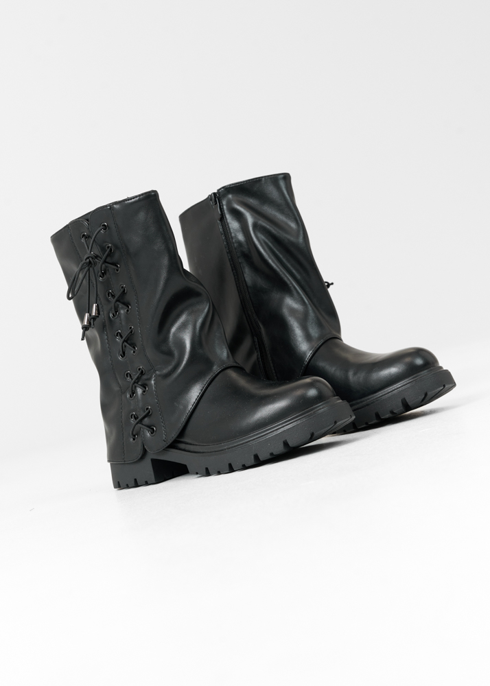Nikkie boots