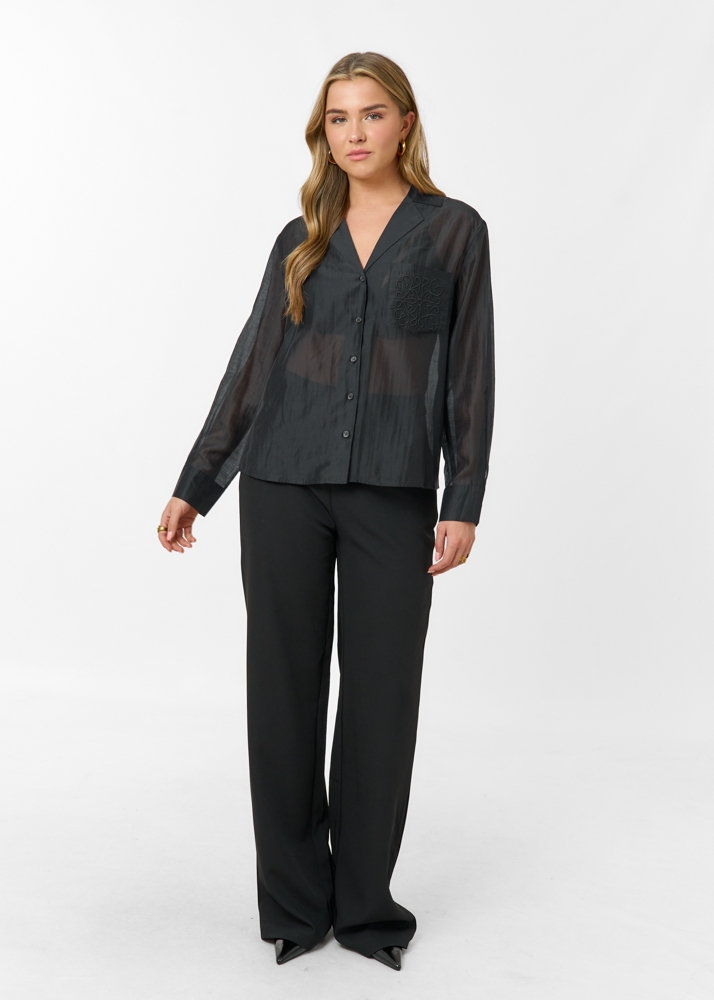 Nikki blouse